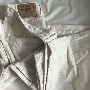 American Vintage Women’s Off-White Relaxed Jeans